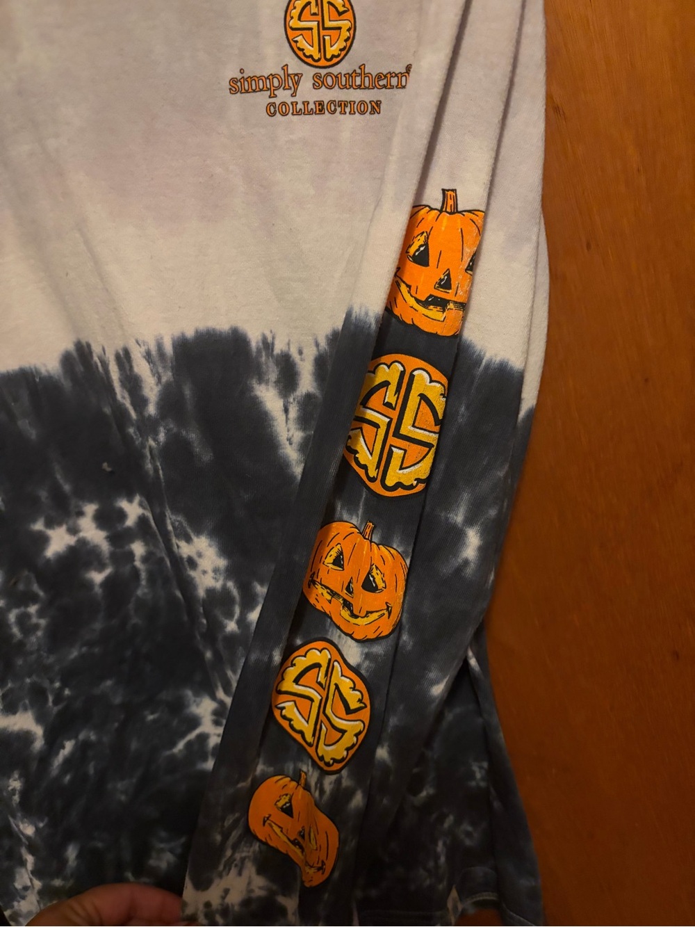 Simply Southern Black & Cream Tie-Dye Long Sleeve with Puppies & Pumpkin Graphic - Picture 5 of 8